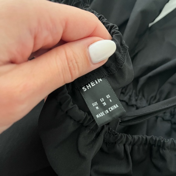 Never worn backless spaghetti strap romper - Picture 6 of 6